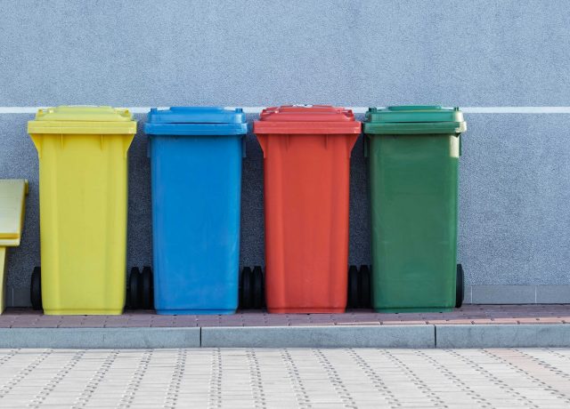 déchets_pawel-czerwinski-759725-unsplash